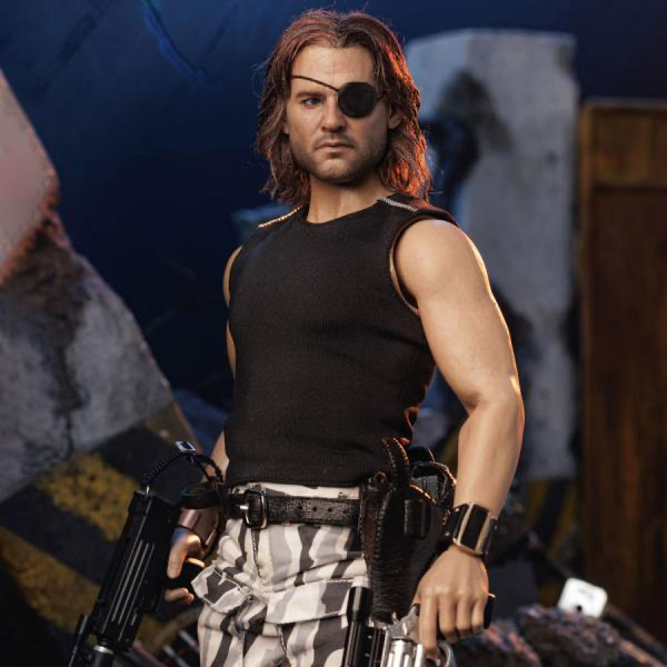 Snake Pliskin Sixth Scale Figure reveal image