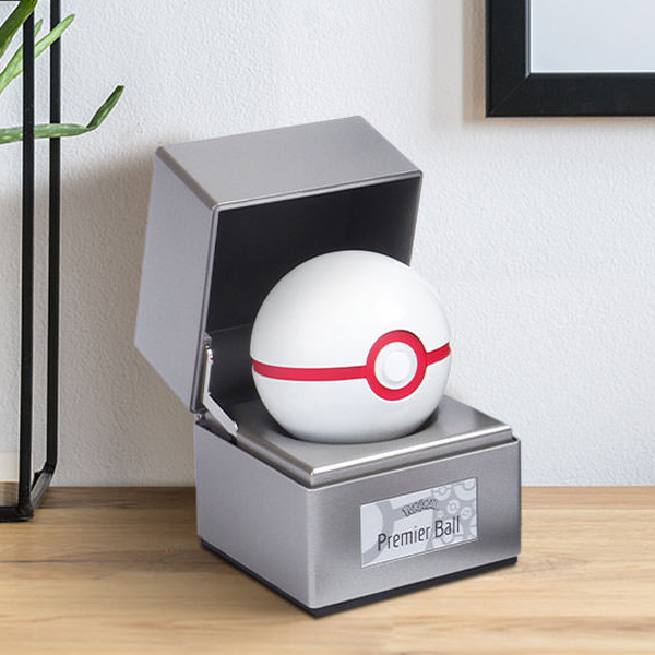 Premier Ball Replica reveal image